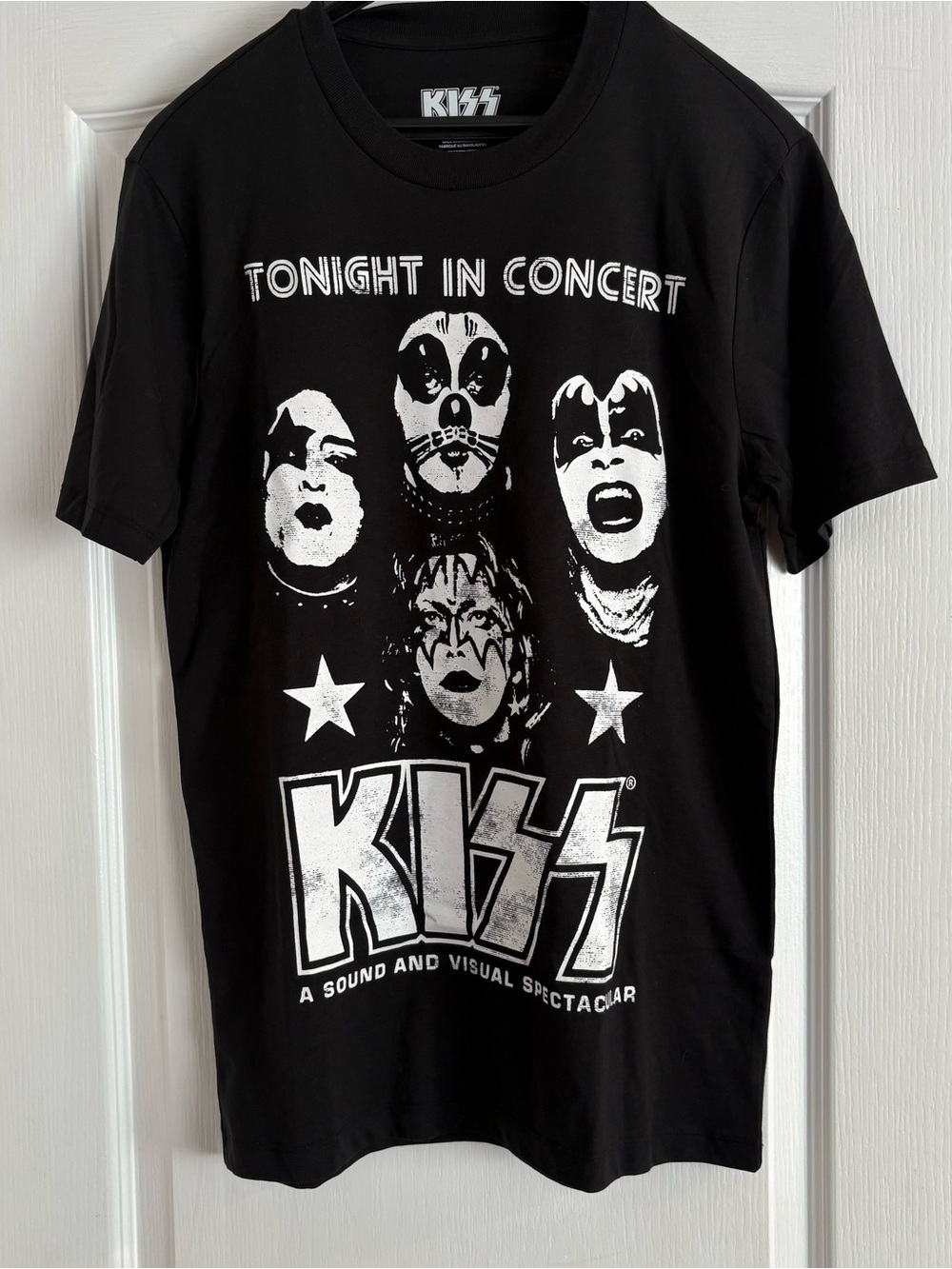 KISS Tonight In Concert Graphic Tee - Black & White size XS NEW unisex